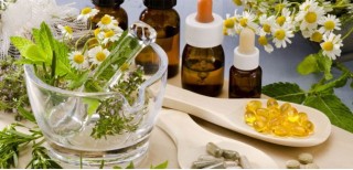 Herbal Medicine vs Conventional Medicine Find The Correct Answer